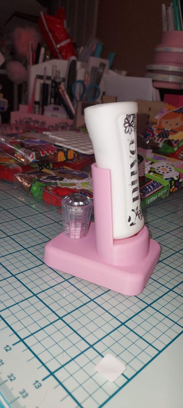 Glue Holder
